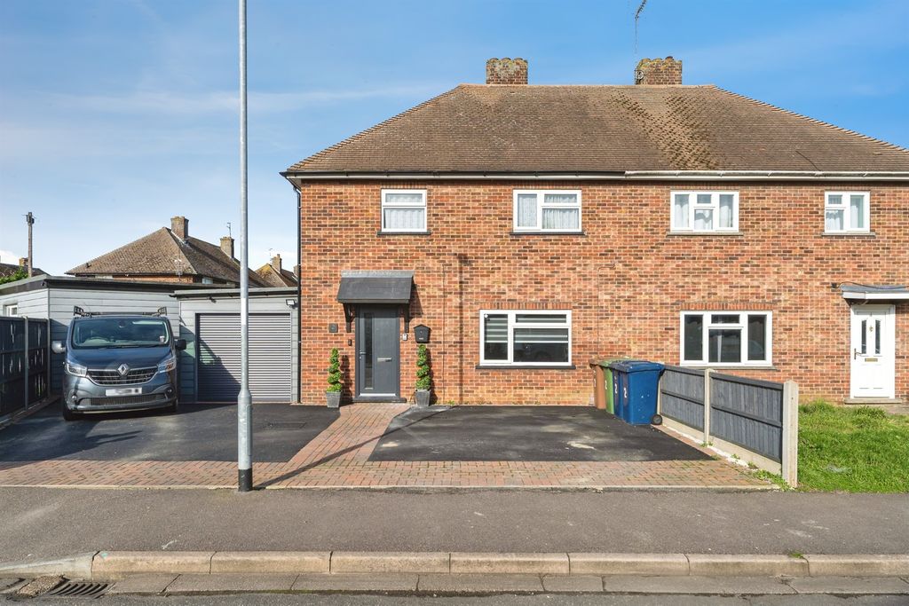 Property photo 1 of 20