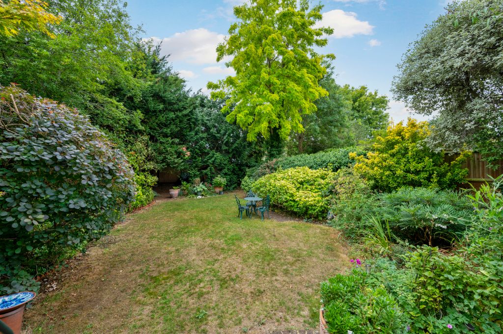 Property photo 2 of 29 Rear Garden