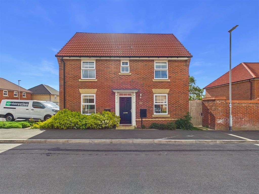 Property photo 1 of 10 Cam05451G0-Pr0136-Still014.Jpg