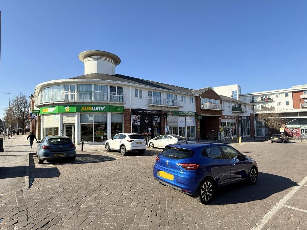 Property photo 1 of 11 External