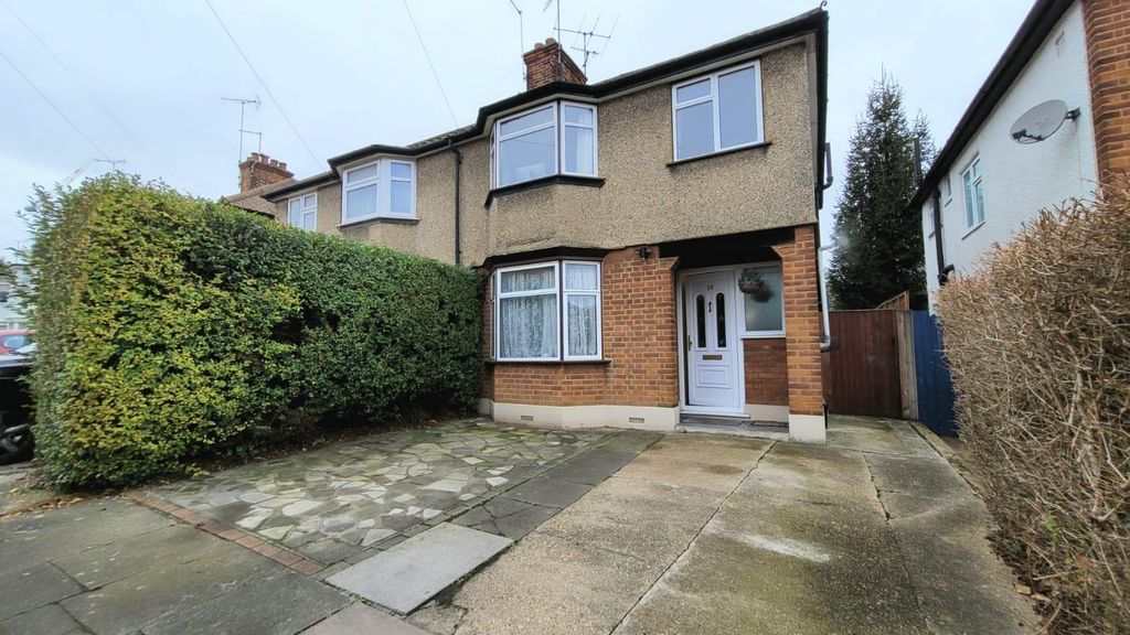 Property photo 1 of 16 Image