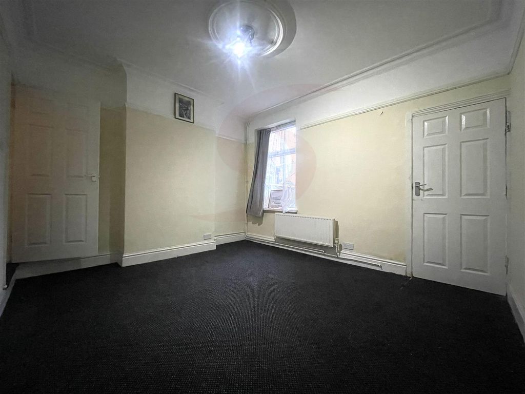 Property photo 3 of 10 Reception Room 2