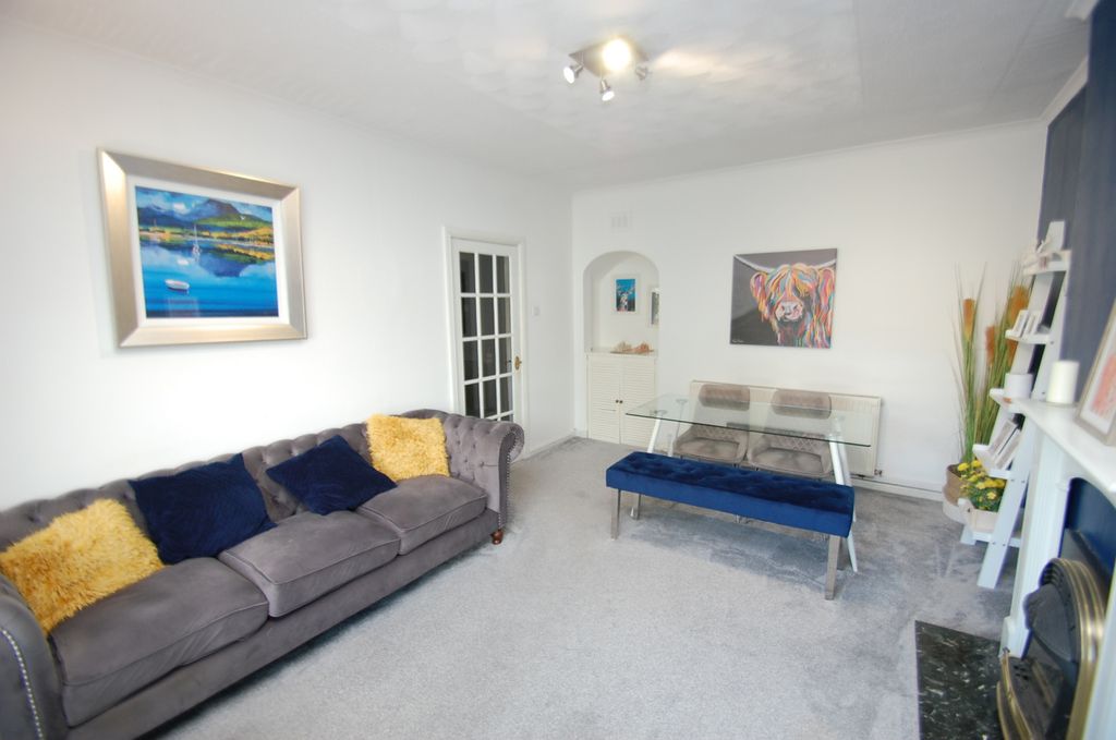 Property photo 2 of 19 5057852