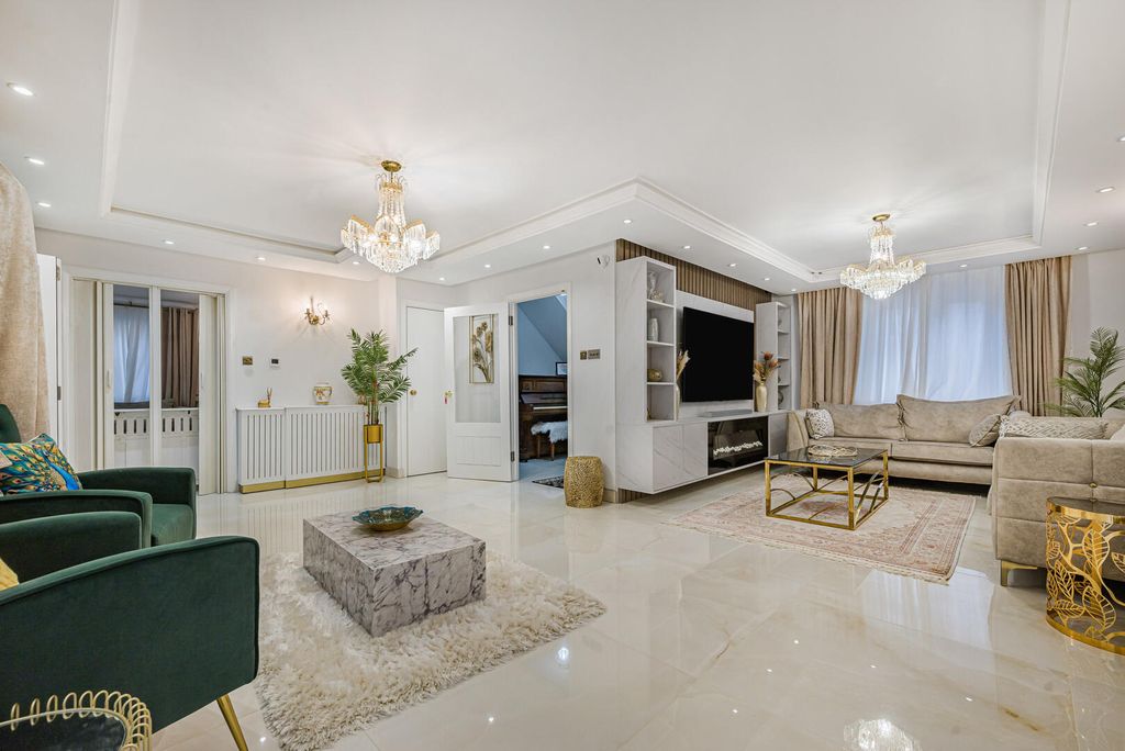 Property photo 2 of 28 Reception Room