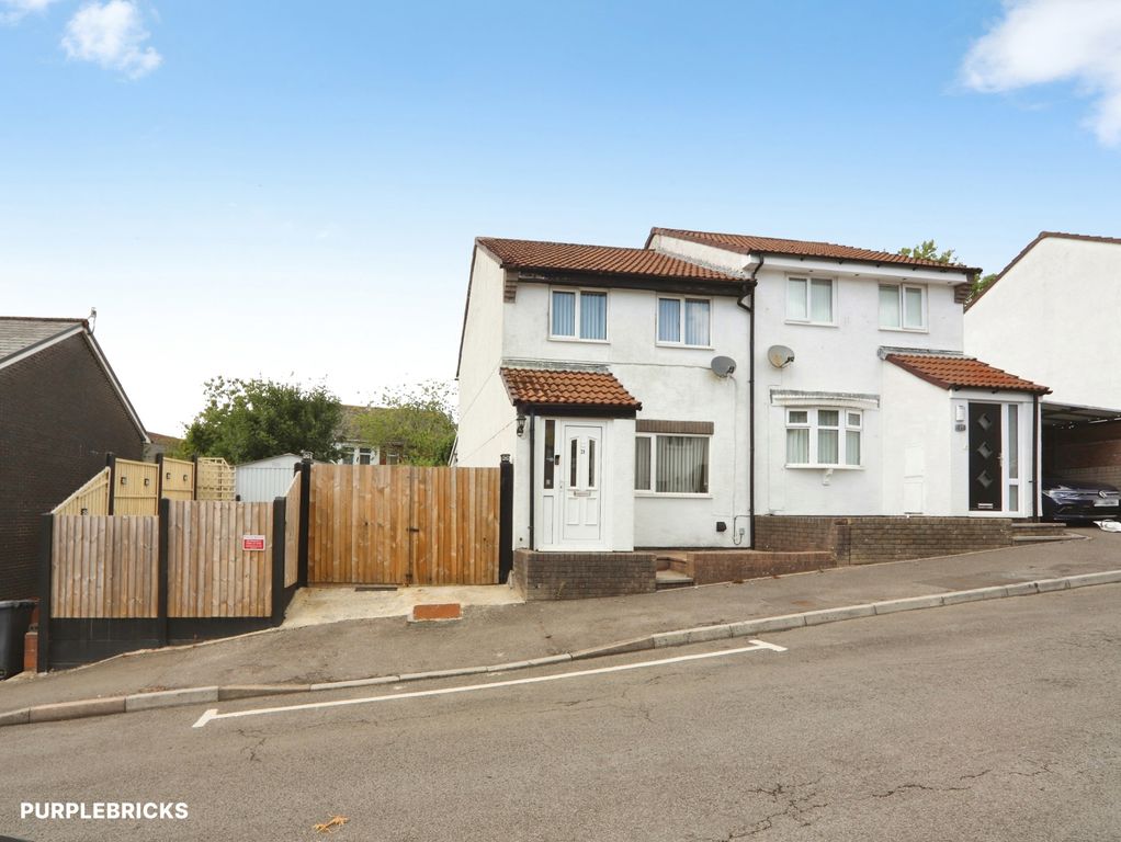 Property photo 1 of 24