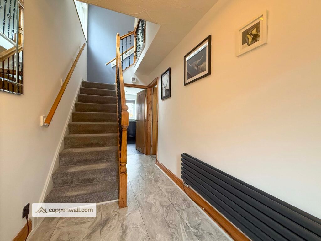 Property photo 2 of 39