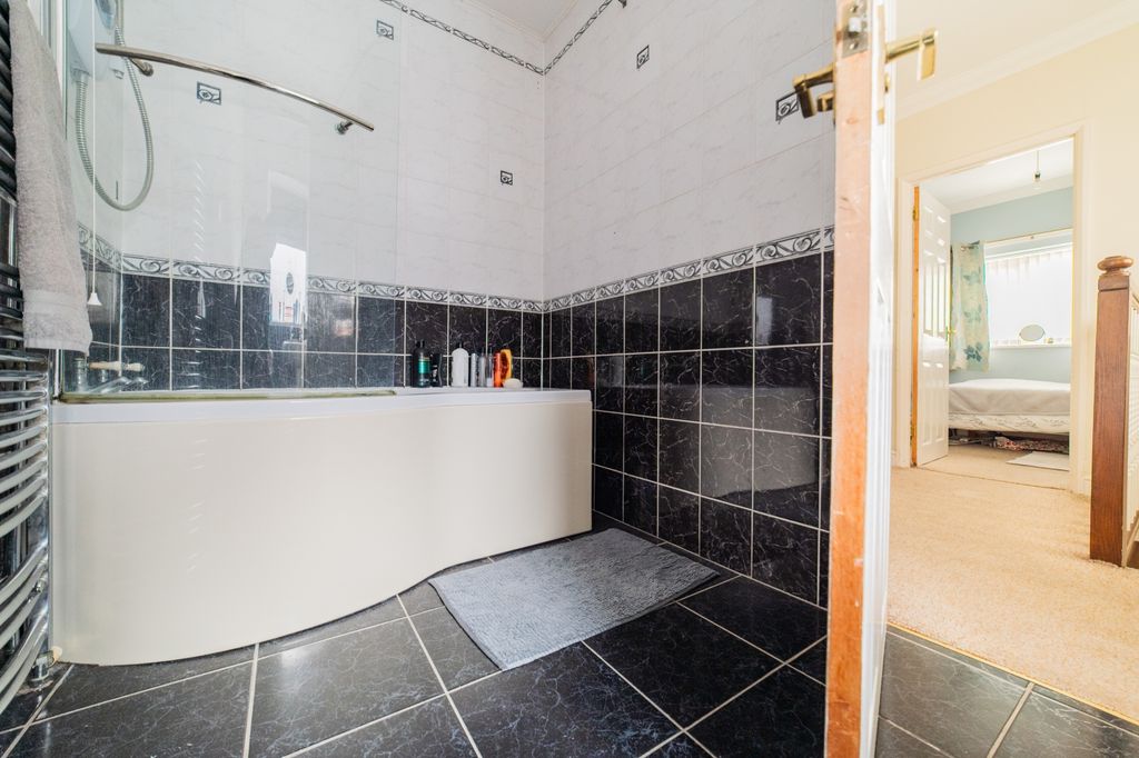 Additional image 19 of 3 bed semi-detached house for saleGreenway Road, Rumney CF3