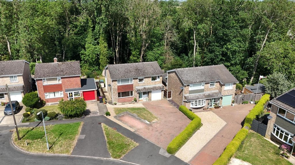 Property photo 1 of 30 5233171