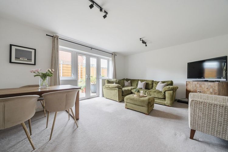 Property photo 1 of 17 1301407 17 6836Fef3Af208