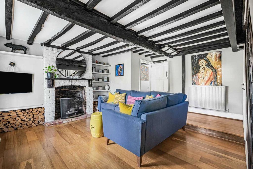 Property photo 2 of 19 Picture No. 02