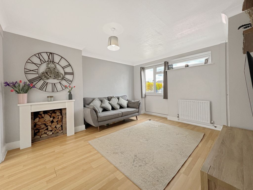 Property photo 3 of 16 96cd9A87Cfec760Dde0A92F410F0d98c0Ac92205