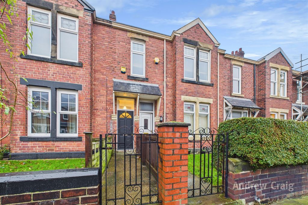 Property photo 1 of 9 (Main)