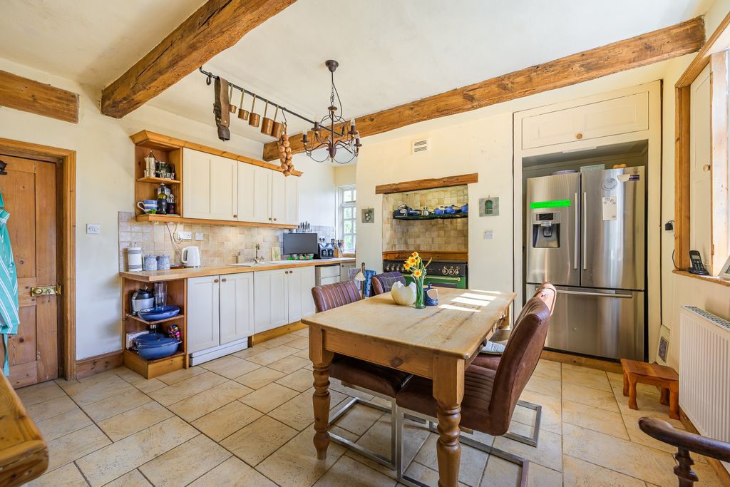 Property photo 3 of 53 Breakfast Kitchen Dsc_9346-Hdr