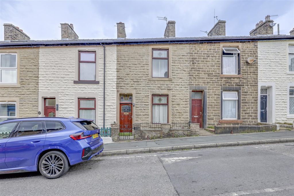 Property photo 1 of 17 cm2A6682-cm2A6686-1A.Jpg