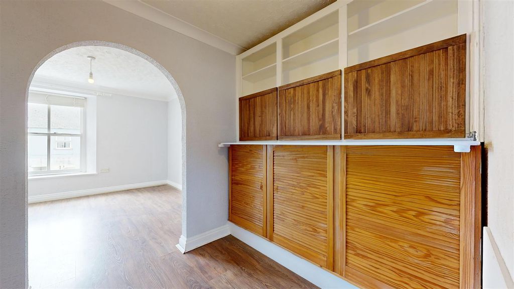 Property photo 3 of 8 24A-Easton-Street-05152024_155226.Jpg