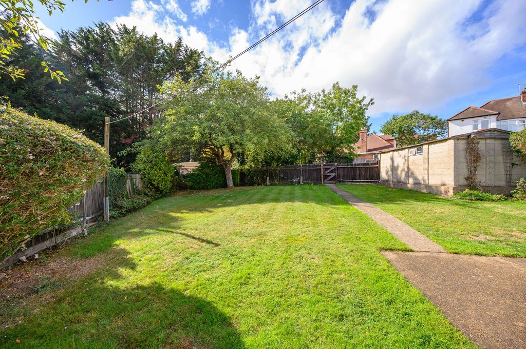 Property photo 3 of 9