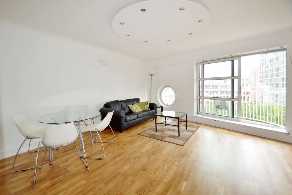 Property photo 3 of 8