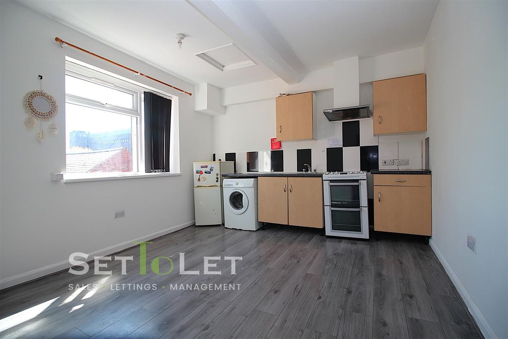 Property photo 1 of 6 Img_1919.Jpg