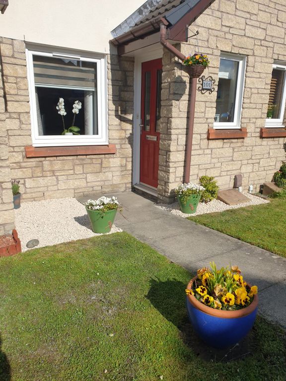 Property photo 2 of 8 Gallery