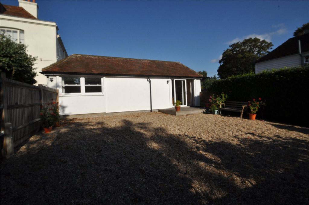 Property photo 1 of 7 Picture No. 12