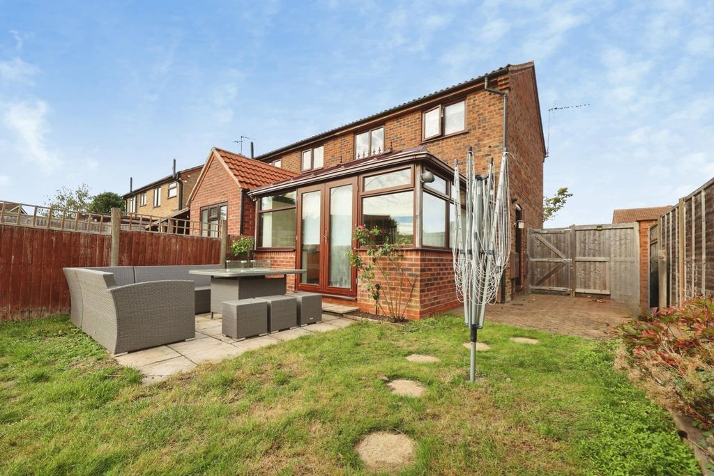 Property photo 3 of 15 5446912