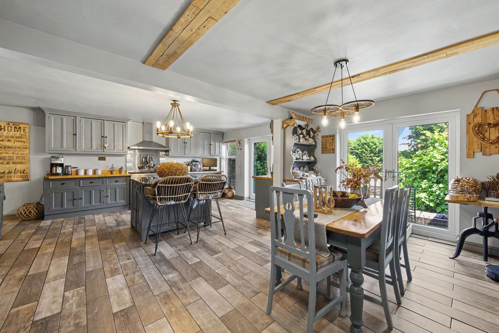 Property photo 3 of 35 Kitchen Diner