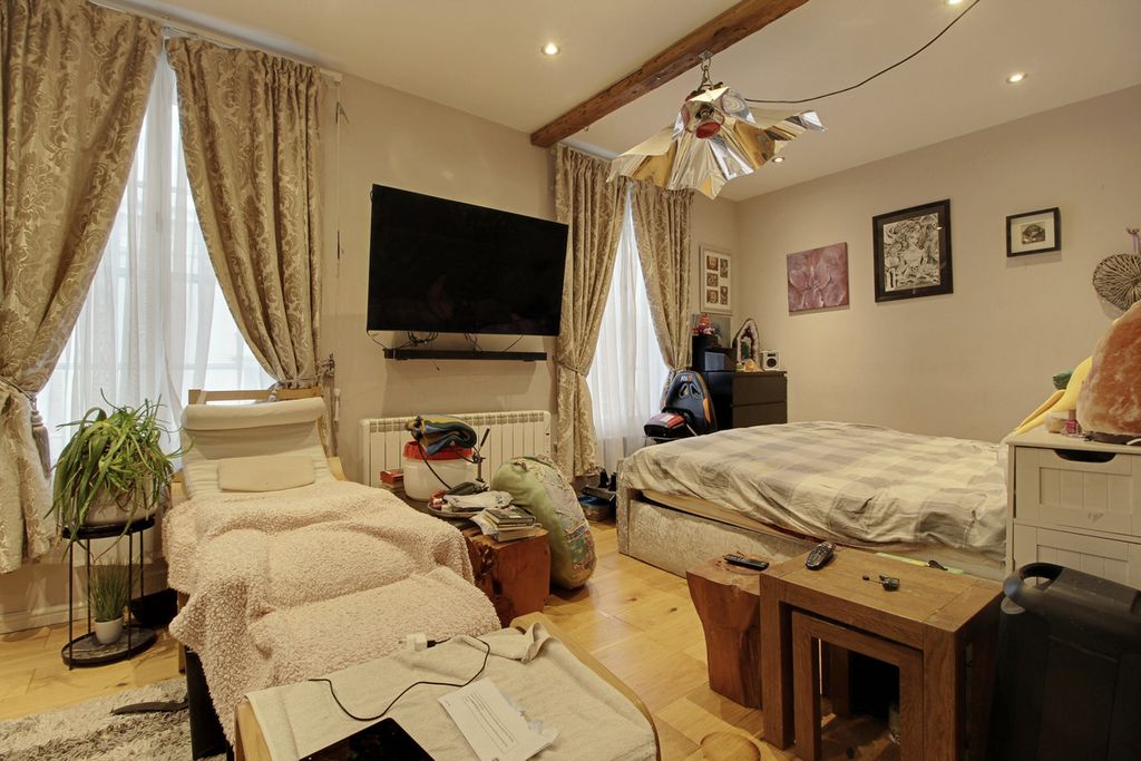 Additional image 5 of 4 bed flat for saleParade, Leamington Spa CV32