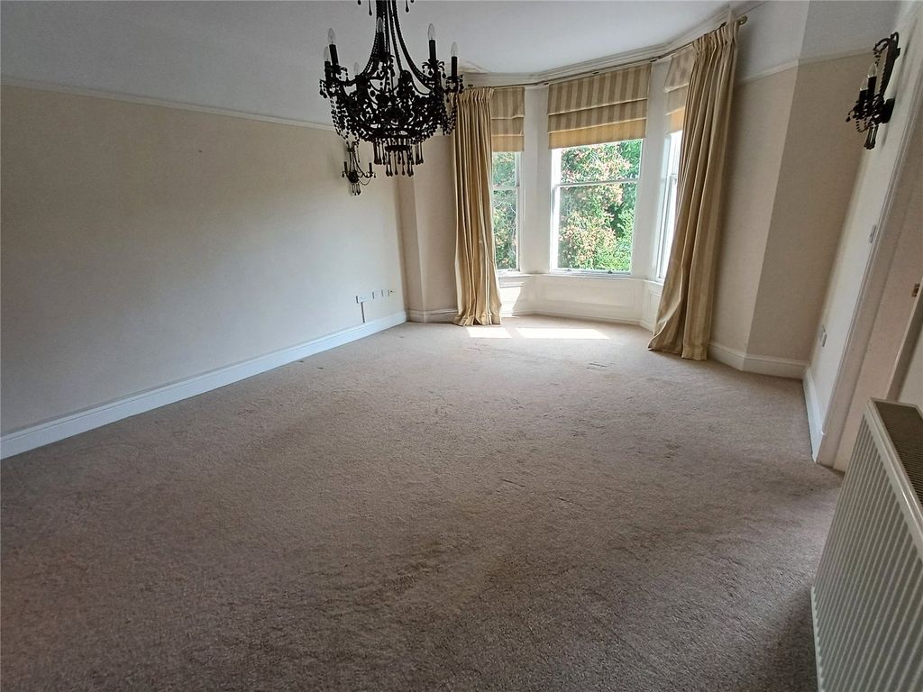 Property photo 2 of 10 Picture No. 01