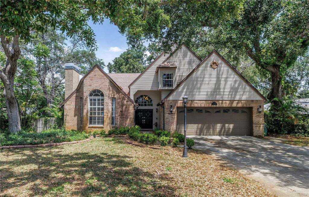 Property photo 1 of 20
