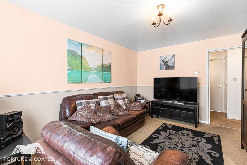 Property photo 3 of 15 Dadswood_14.Jpg