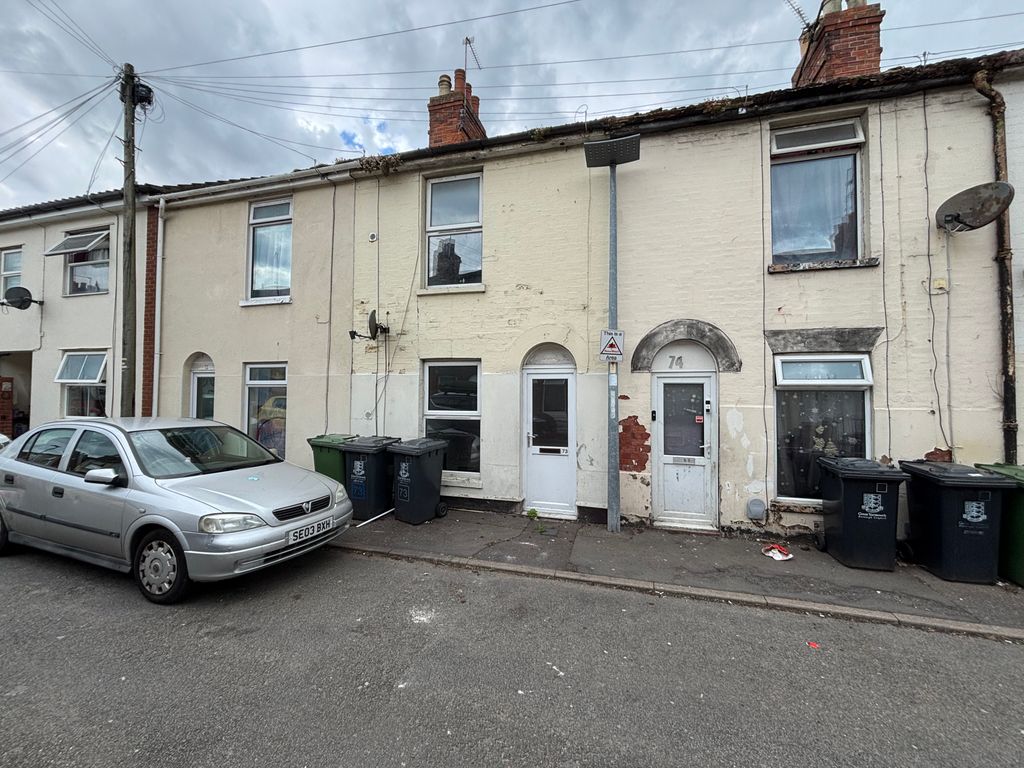 Property photo 1 of 6