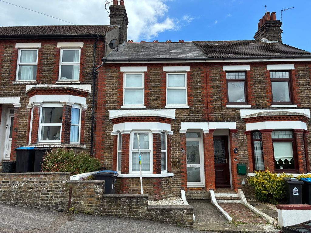 Property photo 1 of 2