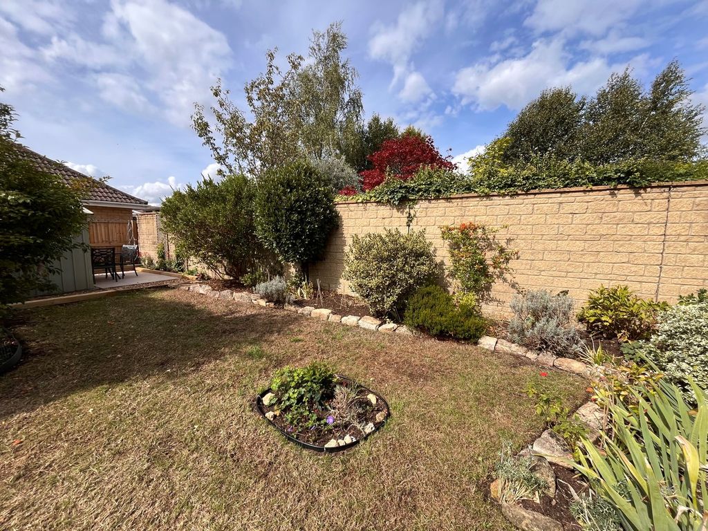 Property photo 3 of 20