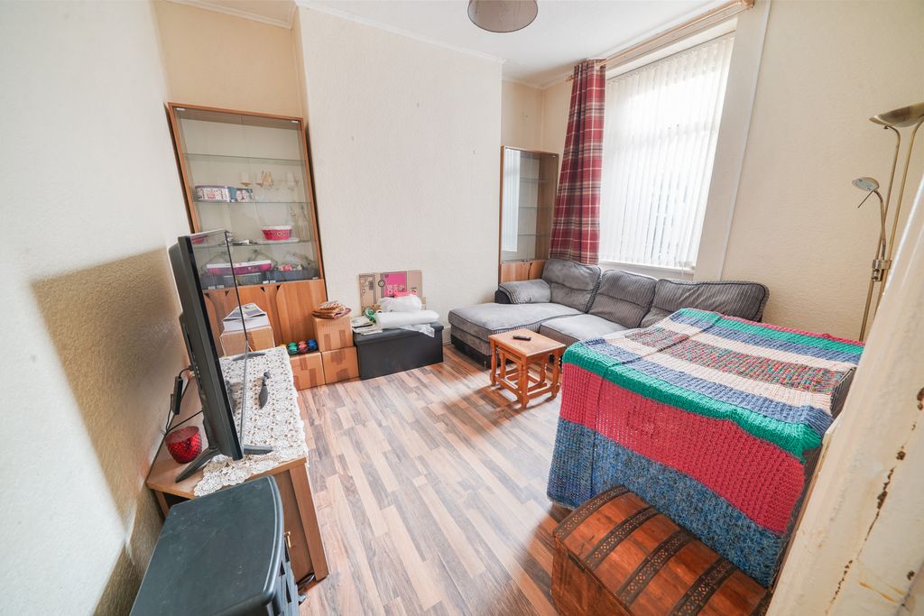 Property photo 3 of 14 Dsc03131234234