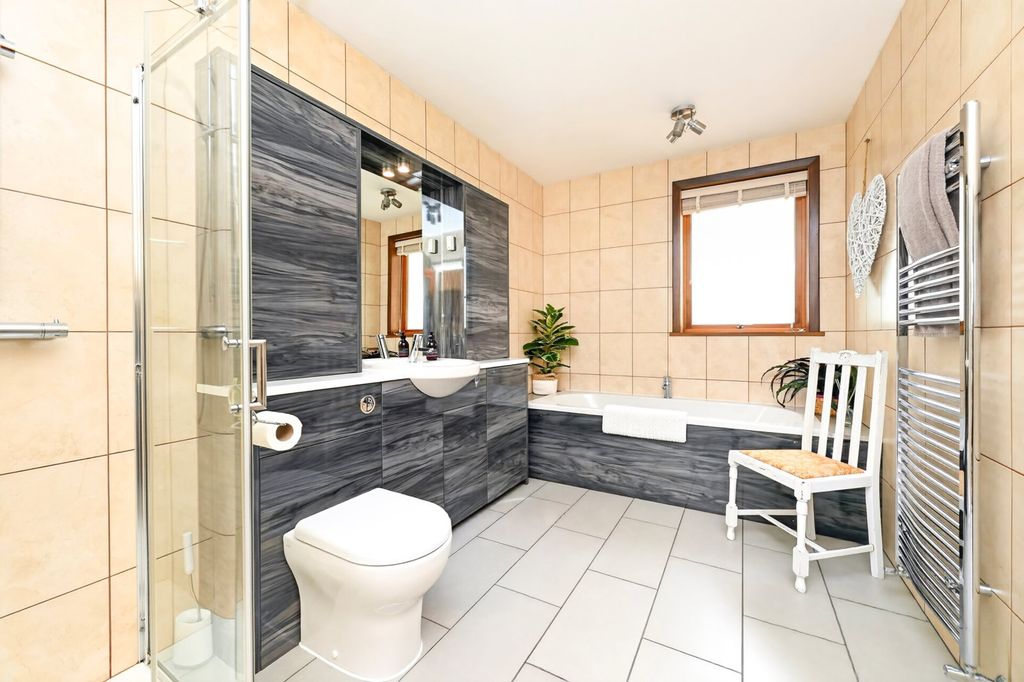 Additional image 18 of 3 bed bungalow for saleVatnabrek, Wadbister, Girlsta, Shetland ZE2