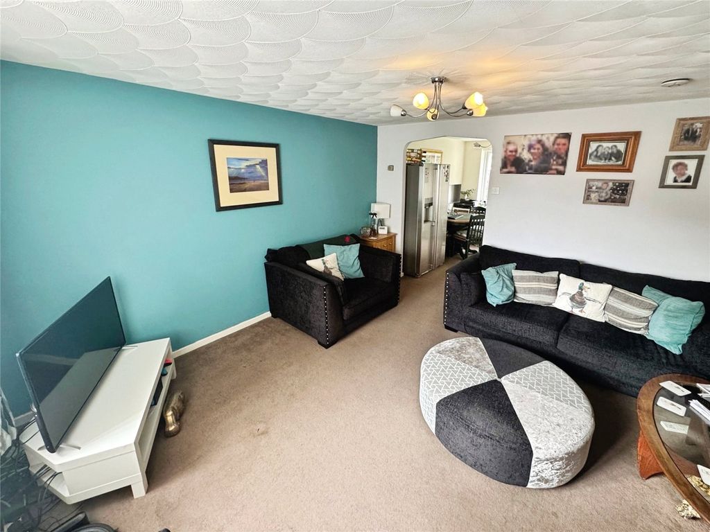Property photo 2 of 14 Picture No. 02