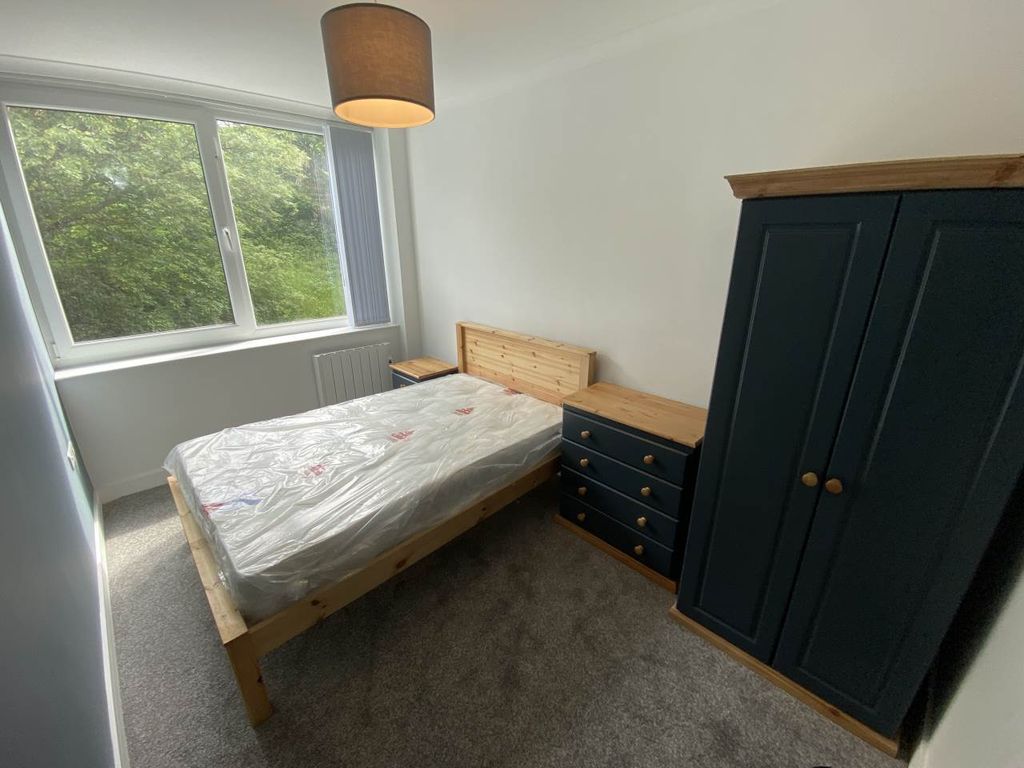 Property photo 3 of 8 Bedroom 2