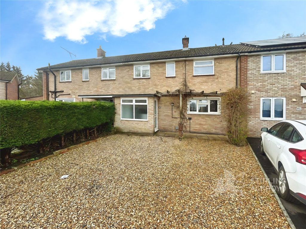 Property photo 1 of 9 External