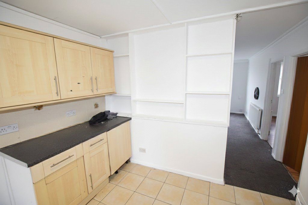 Property photo 3 of 7 Picture No. 25