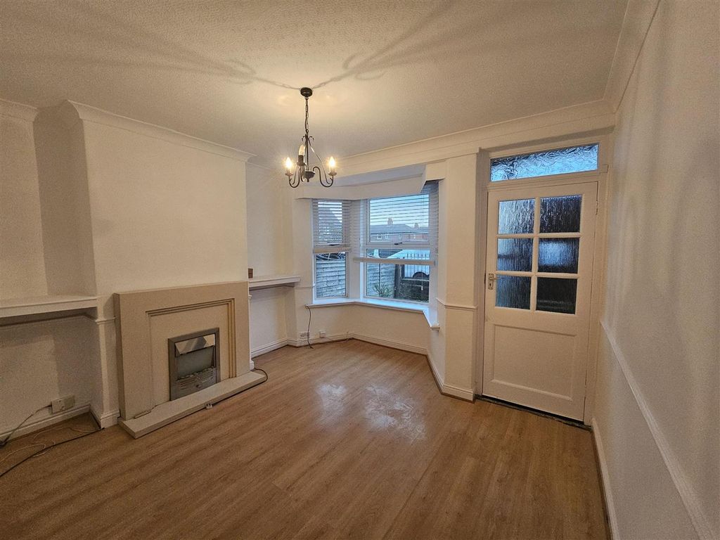 Property photo 2 of 17 Pro-Ixaqsttr.Jpeg