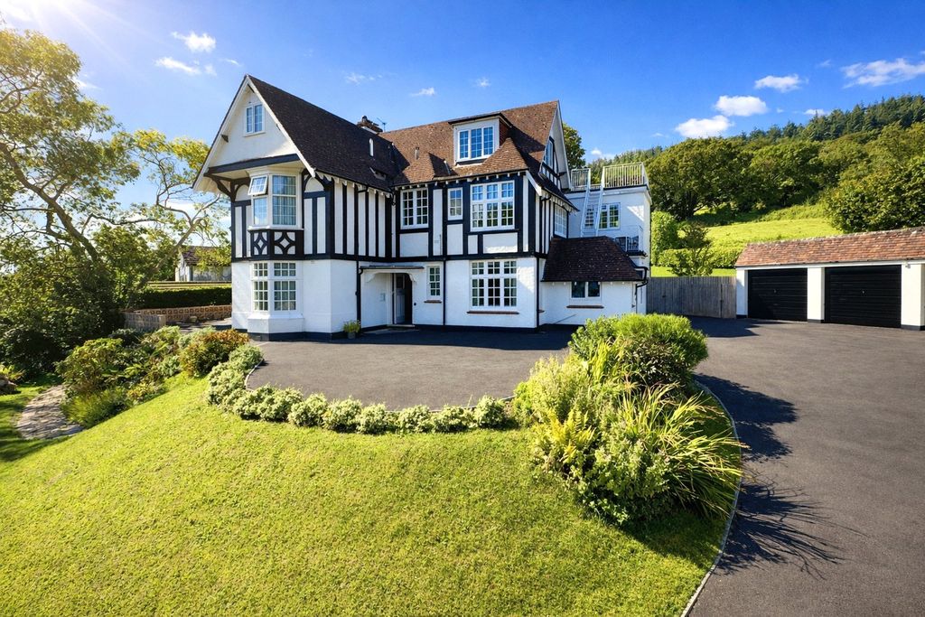 Property photo 1 of 12 Picture No. 16