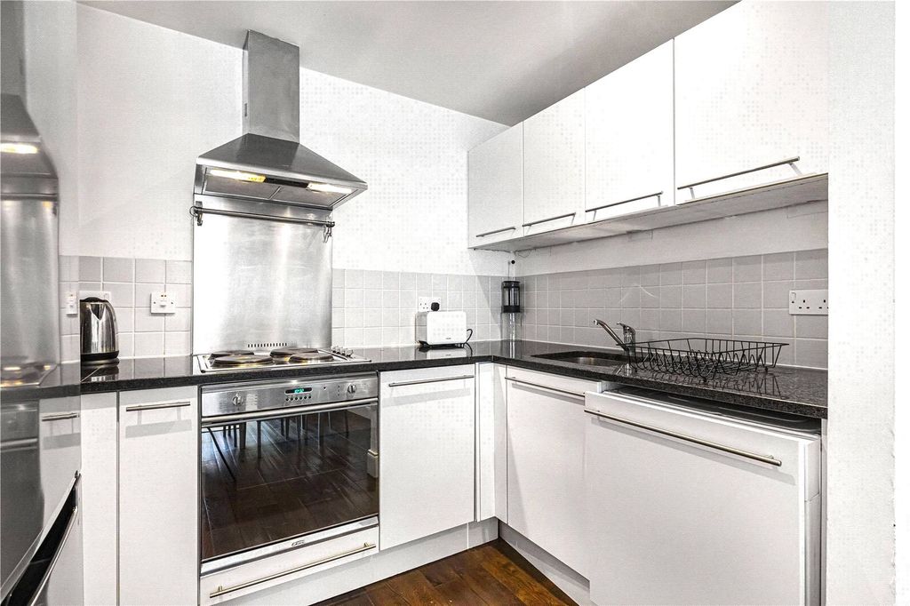 Property photo 3 of 17 Picture No. 03