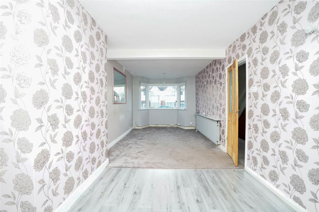 Property photo 3 of 12 Photo-2.Jpg