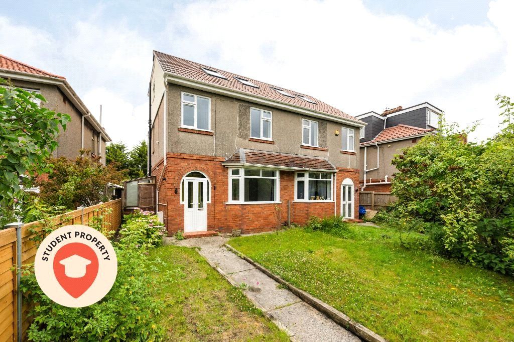 Property photo 1 of 18 Picture No. 04