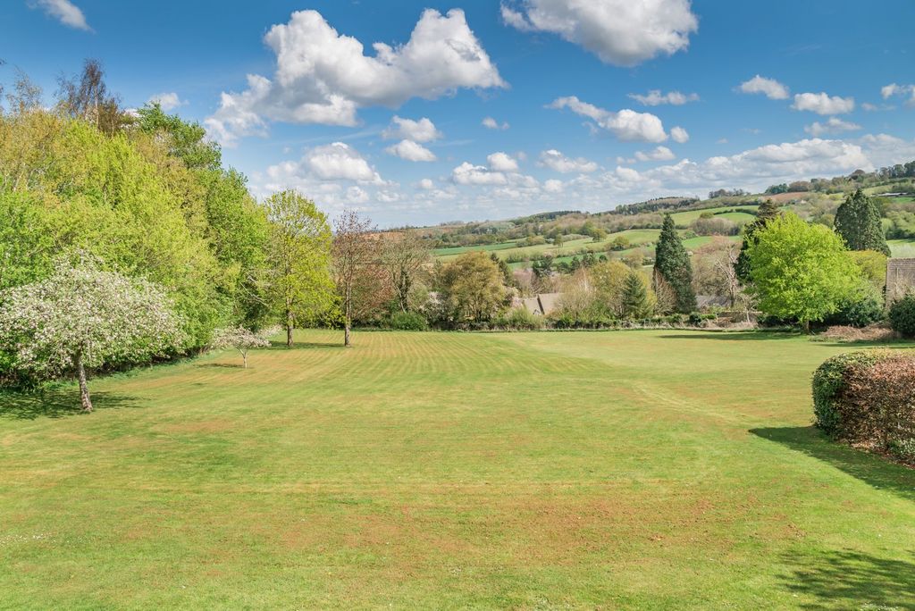 Property photo 2 of 13 Picture No. 04