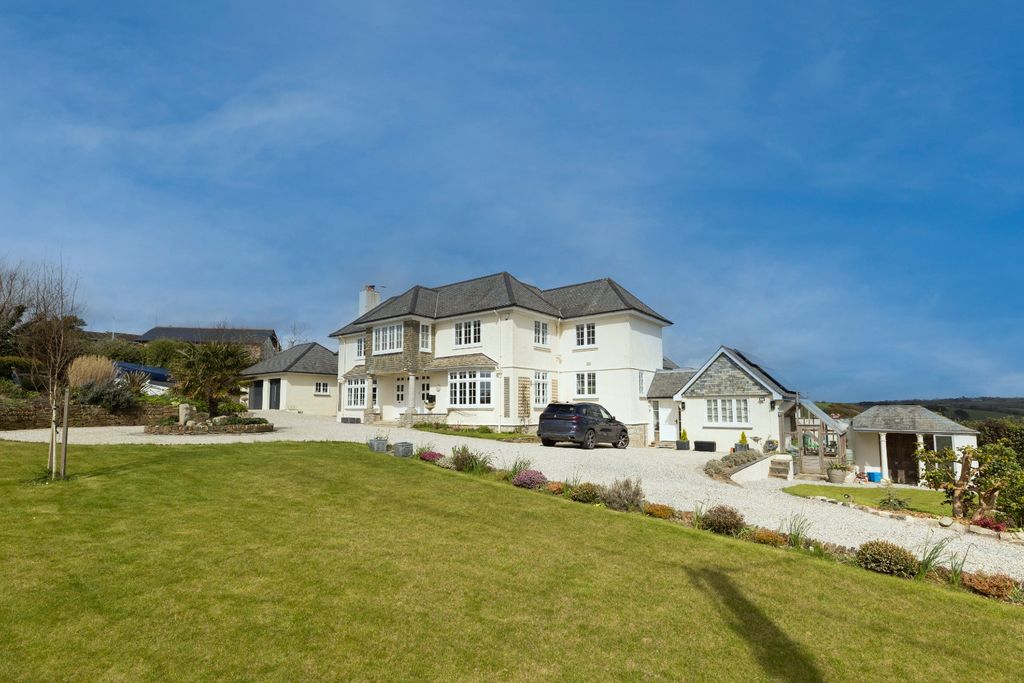 Property photo 2 of 48 4881113