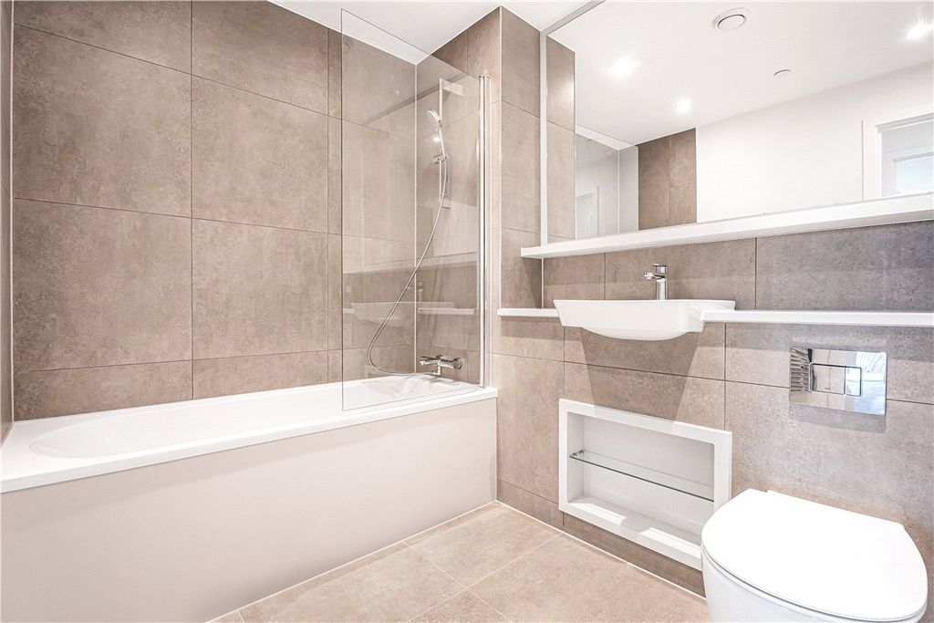 Property photo 3 of 9 Picture No. 5