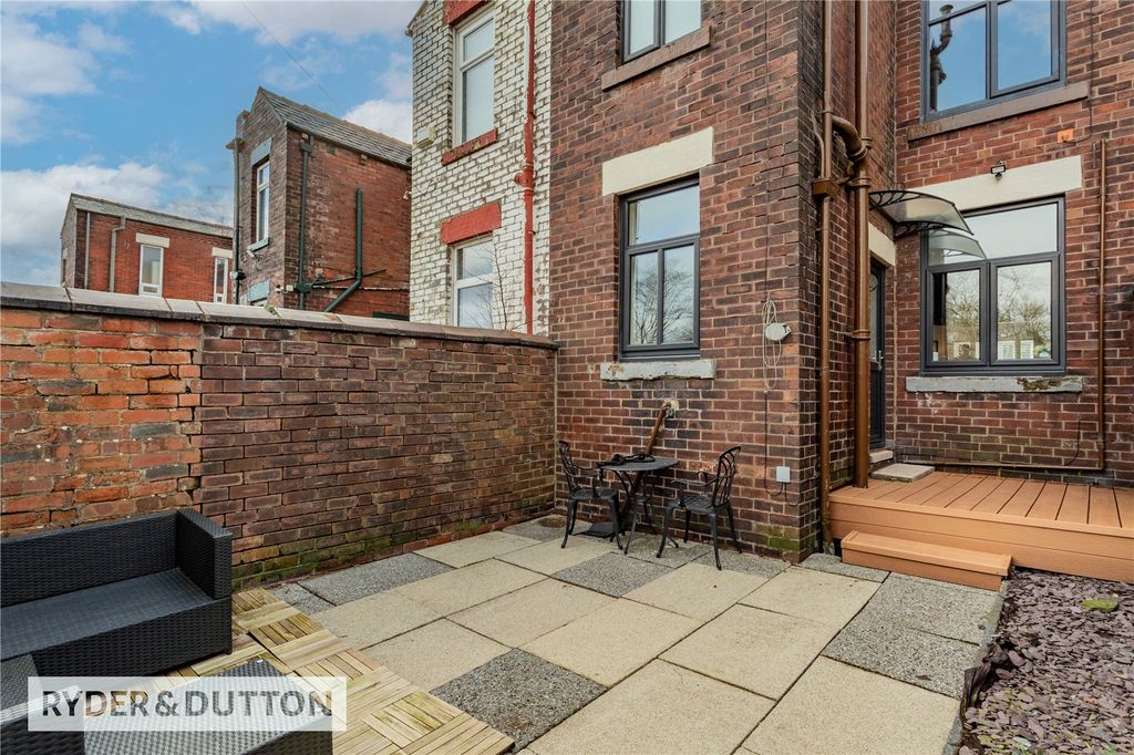 Property photo 3 of 24 Picture No. 19