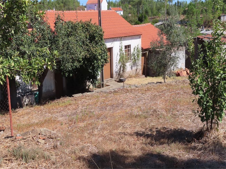Property photo 3 of 49