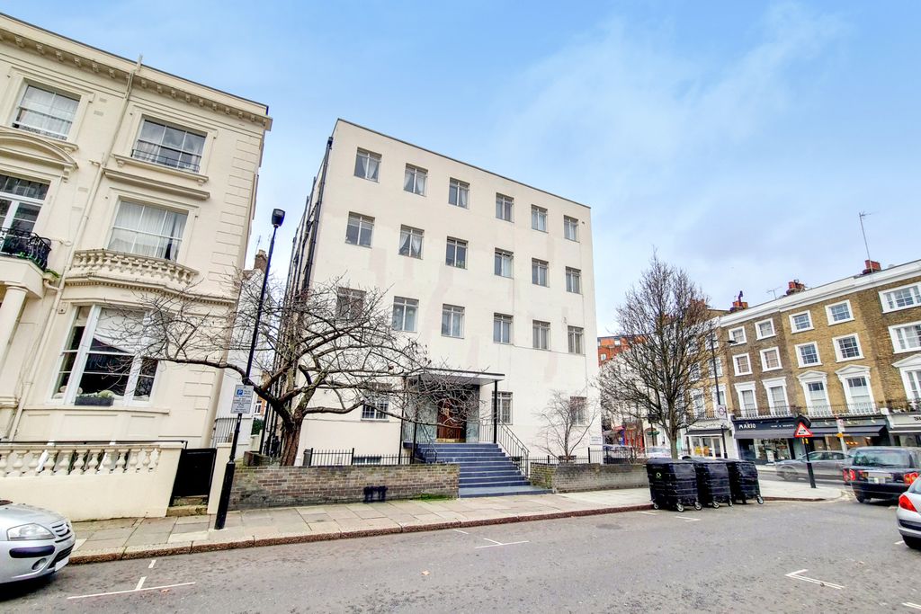 Property photo 2 of 10